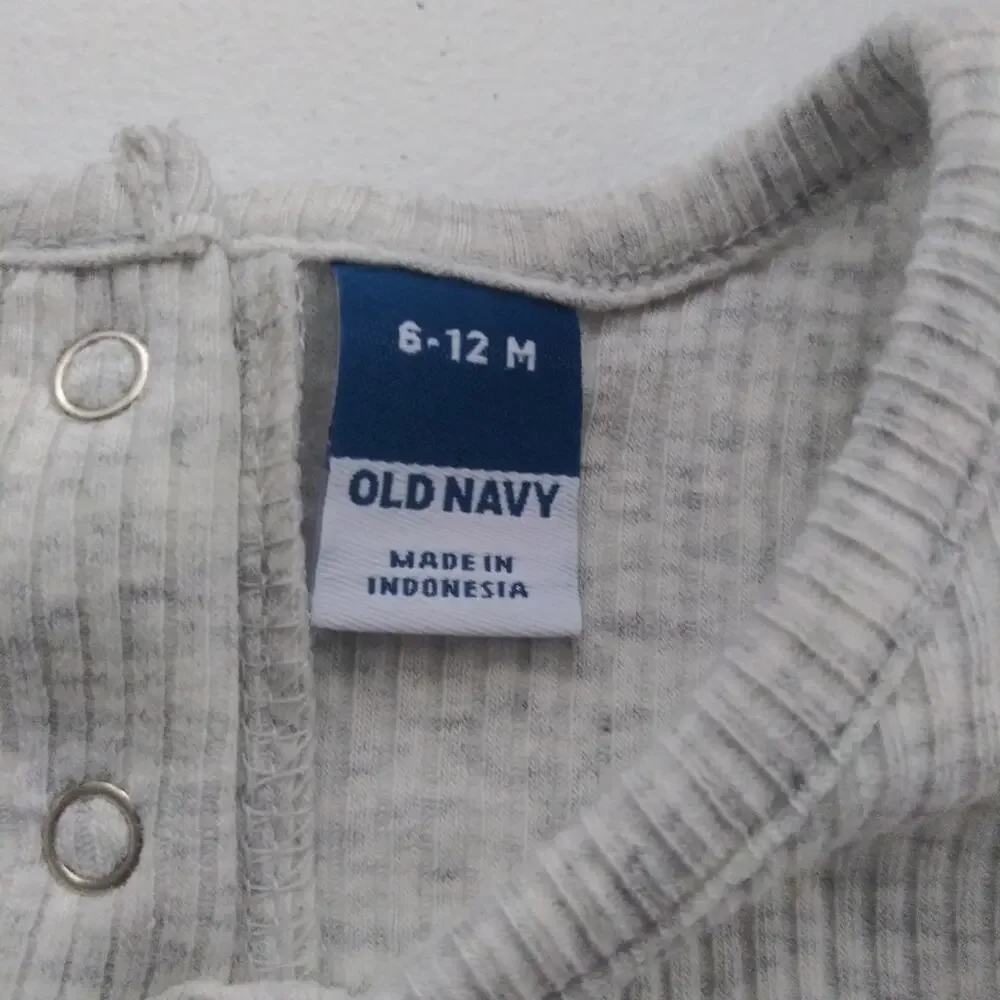 Old Navy Girls 6-12 Month 2 Piece Bundle New with tags